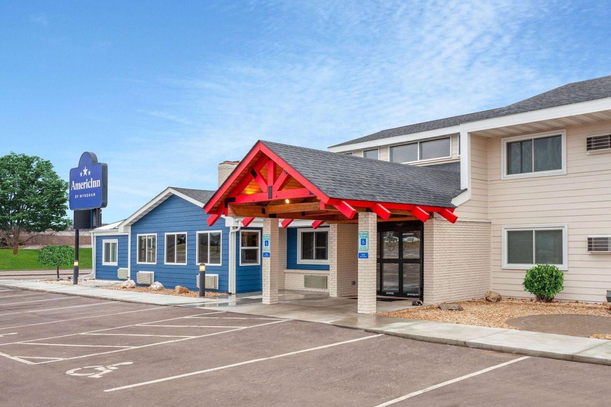 Americinn By Wyndham New Richmond Exteriér fotografie