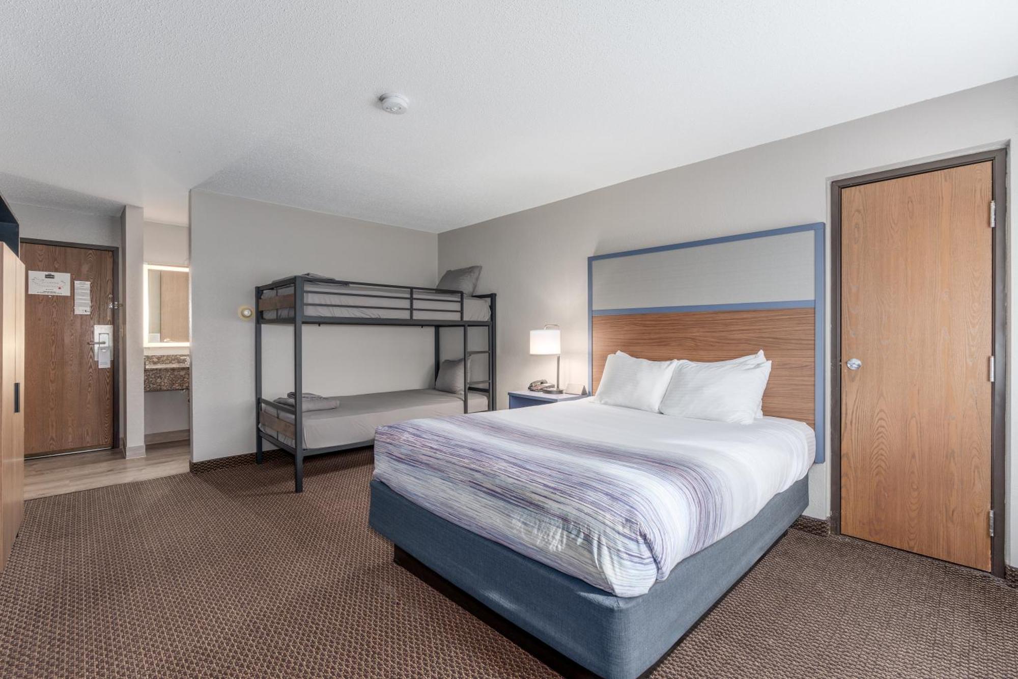 Americinn By Wyndham New Richmond Exteriér fotografie